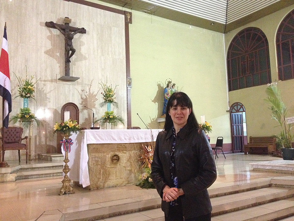 Canto de funerales Ministerio de Silvia Rodriguez